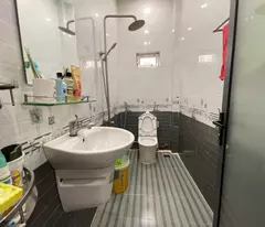NHÀ 3 TẦNG HẺM Ô TÔ THÔNG 16 CHỖ TTTP LÊ HỒNG PHONG NHA TRANG  CHỈ 3,3 tỷ