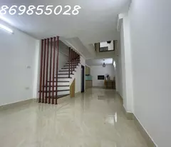 TRUNG TÂM MỸ ĐÌNH DÂN XÂY BA GÁC QUAY ĐẦU Ô CHỜ THANG MÁY GIÁ CHỈ 8TY3