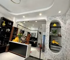 Hạt nhân  Thanh Xuân -  Nhà xinh  Lô Góc - Ô Tô Đỗ Cửa - 20m Ra Phố - 4 Ngủ  Tối ưu , Bùi Xương
