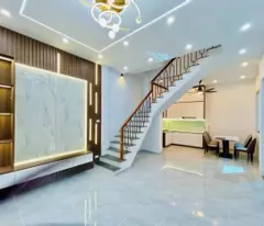 Mặt tiền siêu rộng - cách phố 30m - 6 phòng ngủ - phòng nào cũng có ban công - nở hậu.