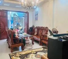 Nhà Ngộp Mặt Tiền 5Tầng Có Thang Máy Sát MT Nguyễn Thái Bình Q1,CN 86m,19.9Tỷ