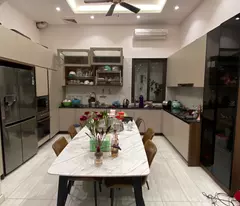 BÁN NHÀ NGUYỄN VĂN HUYÊN, 46M2, 5 TẦNG, MT 5M, NGÕ 4M, ĐI BỘ RA PHỐ. 6,8 TỶ