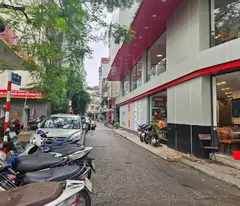 BÁN NHÀ NGUYỄN VĂN HUYÊN, 46M2, 5 TẦNG, MT 5M, NGÕ 4M, ĐI BỘ RA PHỐ. 6,8 TỶ
