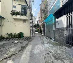 +1 Bán nhà Thích Quảng Đức,44m2,2 Tầng, HXH gần,A4 nở hậu,sân rộng, Hoàn công