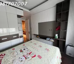 P/lô đấu giá Việt Hưng - mặt tiền 6m - vỉa hè rộng - ô tô tránh - kinh doanh - văn phòng - hàng