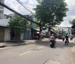 Nhà mặt tiền đường Lạc Long Quân , đường kinh doanh khu sầm uất