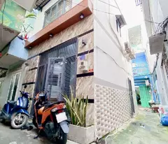 NGANG 4.5M, NGAY NGÃ NĂM QUANG TRUNG, P10 GÒ VẤP, GIÁ 2.x TỶ