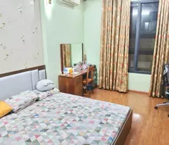 Bán nhà LÊ VĂN LƯƠNG, vị trí vàng, hiếm nhà bán, DT 46m2, 5 tầng, xây chắc chắn, dân trí cao