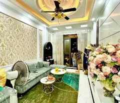 Cần bán nhà Nguyễn Trãi, DT 52m2, 4 tầng, 2 thoáng trước sau, nhà đẹp đón tết