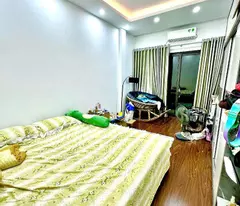 Cần bán nhà Nguyễn Trãi, DT 52m2, 4 tầng, 2 thoáng trước sau, nhà đẹp đón tết