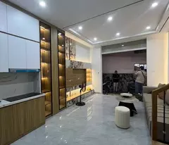 Căn nhà tại vị trí vàng gần phố Lê Trọng Tấn, vài bước chân tới Hoàng Văn Thái, ngõ rộng thoáng,