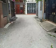 SIÊU RẺ-NHÀ TRUNG KÍNH-KINH DOANH-78M2-6T-GIÁ 187TR/M2
