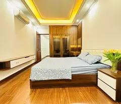 Bán nhà trung tâm quận Cầu Giấy, 5 tầng mới tinh full nội thất, diện tích 35m2, nhỉnh 6 tỷ