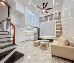 Nhà Đẹp Đống Đa Gần Ngã Tư Sở: 29m², Mặt Tiền 5.2m, Giá Bán 5.5 Tỷ VNĐ