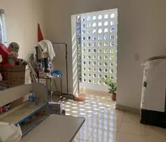 Bán nhà 3 tầng siêu đẹp phường Trần Hưng Đạo, ô tô đỗ, 35.7m2, giá 3.45 tỷ