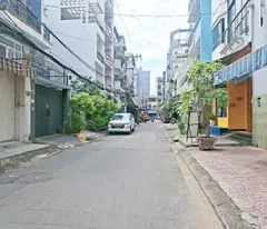 Mặt tiền hẻm 109 Dương Bá Trạc 4x12 4 tầng 48m2 P1 Q8 chỉ 11 tỷ 3