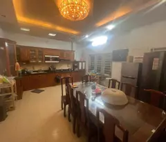 Bán Nhà Hoàng Hoa Thám 42M2-GIÁ NHỈNH 6.5 TỶ- LÔ GÓC - GẦN PHỐ - NGÕ THOÁNG