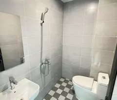 Cần bán nhà 5 tầng Vân Canh, ngay gần khu hành chính xã, gần đường ô tô mà giá chỉ 4.3 tỷ (TL)