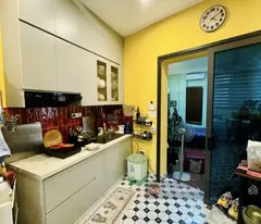 Bán nhà riêng 4 tầng tại phố Trần Thái Tông, nhỉnh 25 tỷ, 100m2, kinh doanh - văn phòng