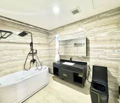 Chính chủ có căn hộ view hồ cần cho thuê tại quận Đống Đa