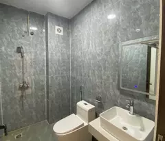 Cần bán nhà 5 tầng ô tô đỗ cổng cách đường Trịnh Văn Bô 100m, cách Mỹ Đình 7p đi xe