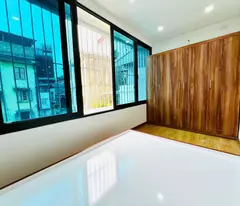Bán tập thể Ngọc Hà, Ba Đình, tầng 4 lô góc 3 thoáng 3 ngủ, đẹp full nội thất
