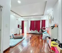 Nhà ngọn giá cực tốt Tân Phú - Hẻm kinh doanh đắc địa sát chợ Tân Hương - 100m2, 3 tầng BTCT - Giá