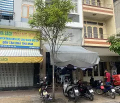 *SIÊU HIẾM QUẬN 5-Nhà Mặt Phố Trần Nhân Tôn 5Tầng 4.06X18.2
Vuông vức ,28Tỷ