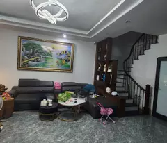 Bán nhà phố Minh Khai, Hai Bà Trưng 38m, 5 tầng. Giá: 8.1 tỷ