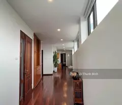 Cần bán tòa nhà 8 tầng dịch vụ căn hộ mặt phố quận Tây Hồ dòng tiền gần 5 tỷ/1 năm giá nhỉnh 100 tỷ