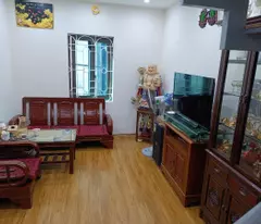 Cần bán nhà tập thể Khương Trung 100m2, 3 phòng ngủ đẹp, giá 2,99 tỷ