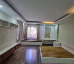 Bán nhà Lạc long quân - Lô góc - oto đỗ cửa - gần Hồ Tây - chợ Bưởi