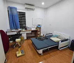 Bán nhà Ngọc Lâm 5 Tầng thông số đẹp-Phân Lô Vỉa Hè Ô Tô Tránh -Kinh Doanh -Ngõ Thông Ô Tô Chạy