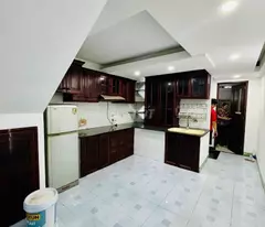 Chính chủ cho thuê nhà mặt phố 3 tầng đường rộng 10m, thích hợp để ở và kinh doanh, buôn bán tại