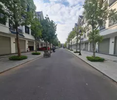 BÁN NHÀ LK KHU ĐÔ THỊ HINODE ROYAL PARK_ DT _100M _MT5 _ XÂY 5T_  ĐƯƠNG 17M