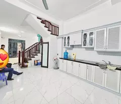 BÁN NHÀ LẠC LONG QUÂN  TÂY HỒ Ô TÔ ĐỖ CỬA NHÀ ĐẸP Ở LUÔN  50M 5 TẦNG 12 TỶ