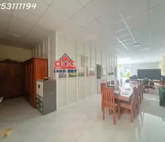 BÁN CĂN NHÀ CẤP 4 MẶT TIỀN KINH DOANH GẦN GỖ TÂY TAVICO