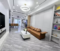 Rẻ Hiếm Siêu phẩm nhà phố Lê Đức Thọ - thang máy, gara ô tô, tặng full nội thất xịn
