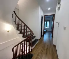 Cần bán nhà 4.5 tầng, đã đầy đủ nội thất, diện tích 37m, ô tô cách 20m giá 4.5 tỷ