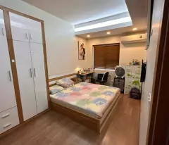Gia đình cần bán căn hộ Intracom 1 Trung Văn 96,3m2 3 ngủ 2 vệ sinh full đồ giá 4,8 tỷ