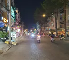 MẶT TIỀN KHU VIP TÊN LỬA, VỊ TRÍ ĐẮC ĐỊA,  KD SẦM UẤT - 5MX18M - 4 TẦNG KIÊN CỐ