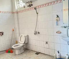 Bán nhà hai tầng tổ 5, TT Quang Minh, Mê Linh, HN. Chỉ việc xách vali về ở. DT 180m, giá 9,2 tỷ.
