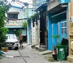 NHÀ 4 TẦNG MỚI ĐẸP - HẺM XE HƠI TẬN CỬA - CHIẾN LƯỢC - SÁT MẶT TIỀN ĐƯỜNG - KỀ BÊN AEON MALL BÌNH