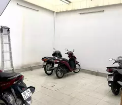 Tòa nhà 4 tầng lô góc 17 phòng kinh doanh 65tr/tháng, 1135 Huỳnh Tấn Phát, Phú Thuận Quận 7, 157m2