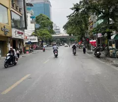 Chính Chủ Bán Nhà Mặt Phố Bạch Mai -DT212m2 ,MT 8,6M,3T .Gía 120 Tỷ