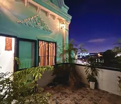 Bán gấp nhà Bình Trưng Tây , HXH , 65m2 , ngang 4.5m, ĐẸP , FULL NỘI THẤT , PL SẠCH