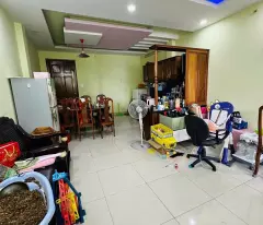 Ngộp bank đuối đừ 11 tỷ, Bank định giá 16 tỷ, nhà mặt tiền 30m, hoàn công 4 tầng Lê Văn Việt.