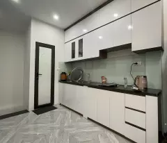 BÁN NHÀ 6T GẦN HV CHÍNH TRỊ, DT 42M2, KIA MORNING ĐỖ CỬA, GẦN PHỐ, KINH DOANH/Ở, CHỈ 10.6 TỶ