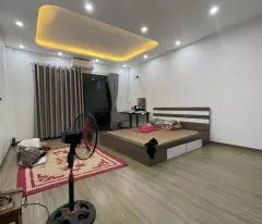 BÁN NHÀ 6T GẦN HV CHÍNH TRỊ, DT 42M2, KIA MORNING ĐỖ CỬA, GẦN PHỐ, KINH DOANH/Ở, CHỈ 10.6 TỶ