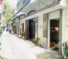 chính chủ gửi bán căn nhà 3 tầng ngô thì nhậm hà đông